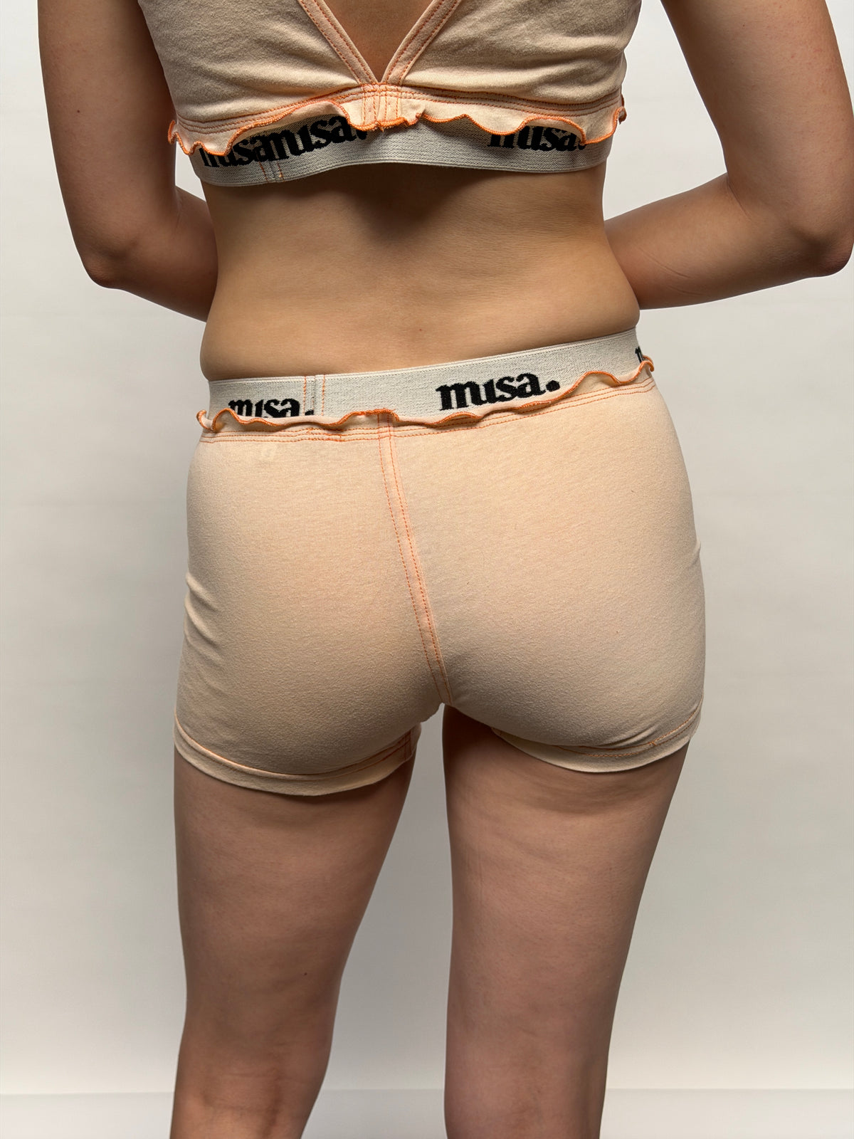BROOKE boxer